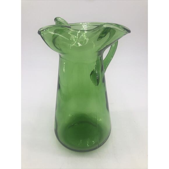 Glass Pitcher Mid Century Hand Blown Emerald Green Pinched Spout Ice Lip MCM VTG - Picture 7 of 11